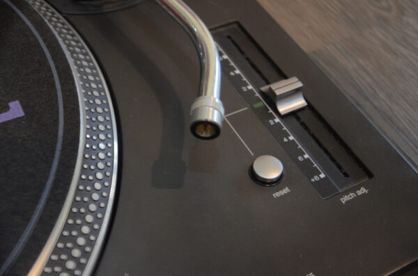 (售出)Technics SL1200 MK5 – GE7BF01015-R：圖片 3