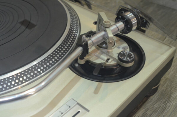已售出Technics SL1200 MK5 – GE5CB001943：圖片 6