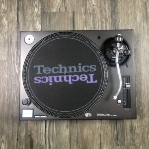已售出Technics SL1200 MK5 – GE3IB001184