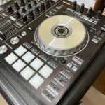 （已售）二手Pioneer DDJ-SR2控制器 (666EQ)