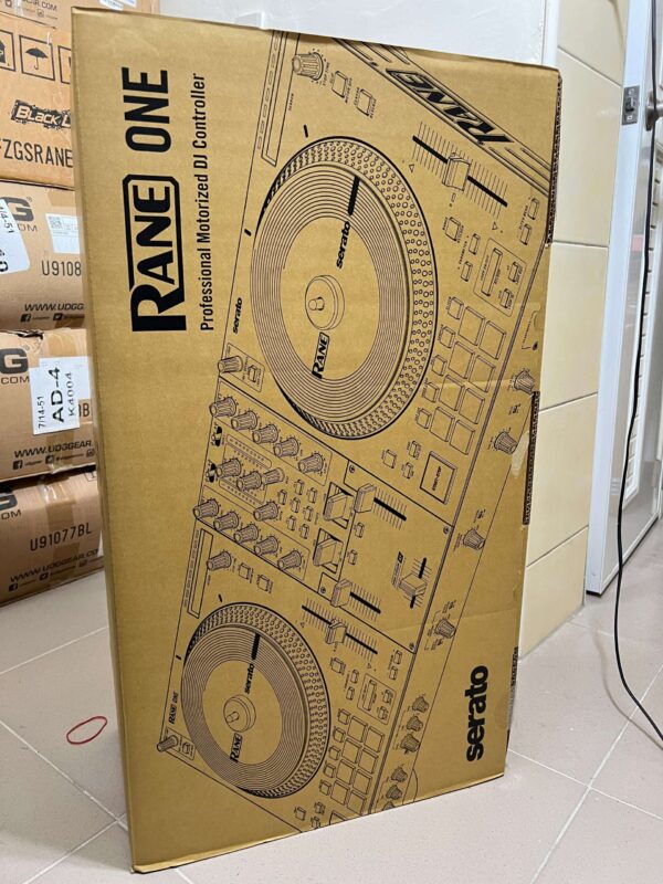 (已售出)二手 RANE ONE 控制器 (22765)