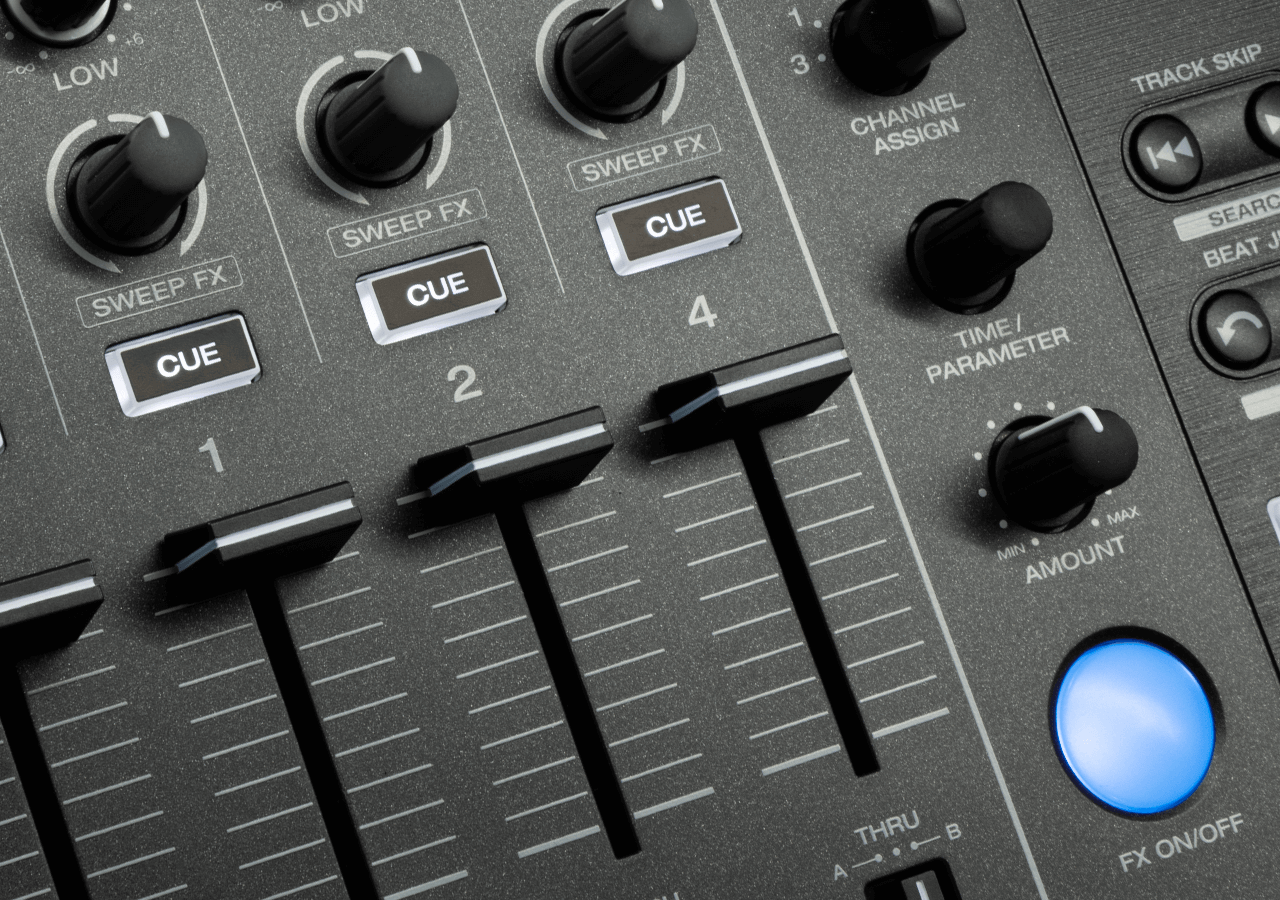 SCLIVE4-ProductFeatureImage2 (1)