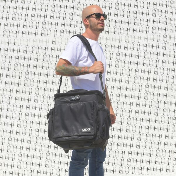 UDG Ultimate SlingBag Trolley DeLuxe MK2 (手拉桿款 U9981BL)：圖片 3