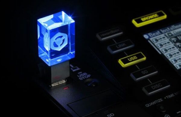 Pioneer DJ Rekordbox USB 隨身碟：圖片 2