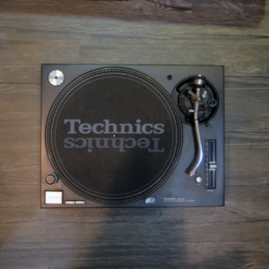 (已售出)Technics SL1200 MK5 – GE4DB001364
