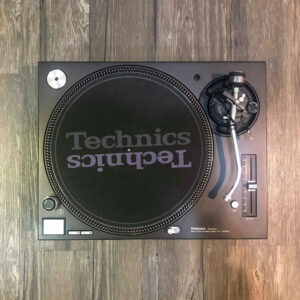 已售出Technics SL1200 MK5 – GE3GA001337