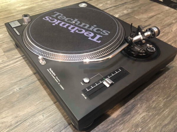 已售出Technics SL1200 MK5 – GE3GA001337：圖片 3