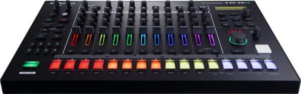 Roland TR-8S 鼓機：圖片 2