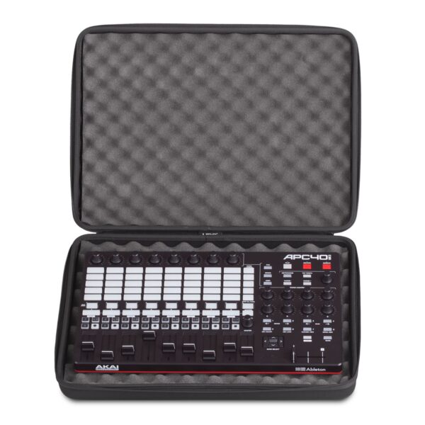UDG Creator Controller Hardcase MK2 M號 (U8301BL)