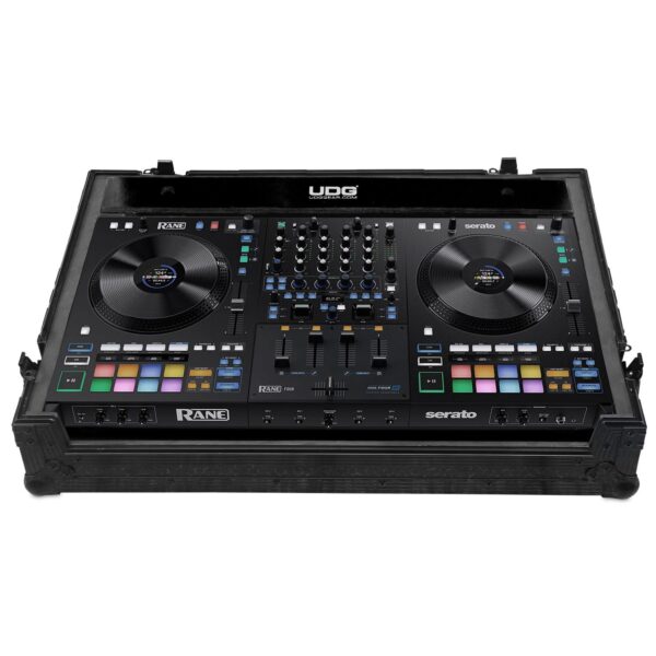 UDG Ultimate Plus Rane Four / Performer 飛行箱(黑、帶輪) U91082BL